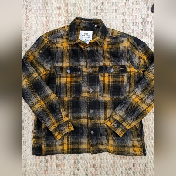 Only & Sons Mens XL Black & Yellow Over shirt/Plaid Jacket With Metal Buttons - Picture 1 of 7